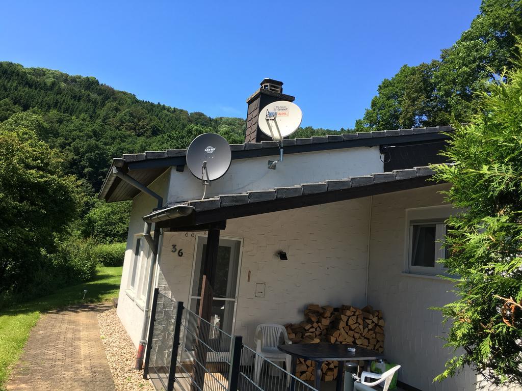 Ferienhaus Stausee Bitburg Biersdorf Esterno foto